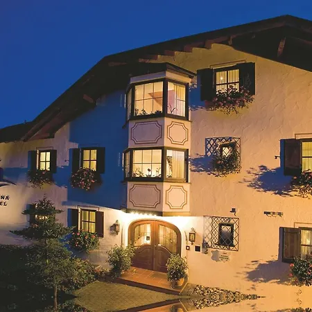 Hotel Alpina Hagnau am Bodensee