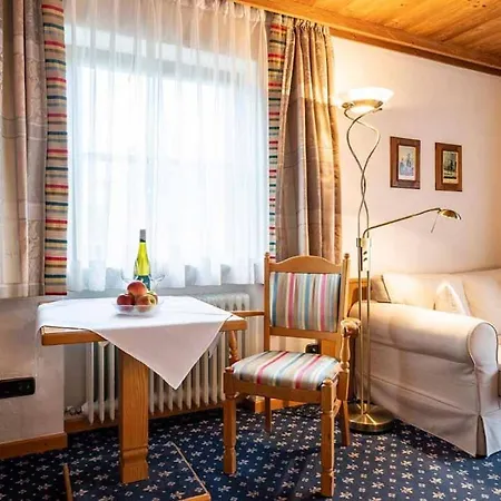 Alpina 4* Hagnau am Bodensee