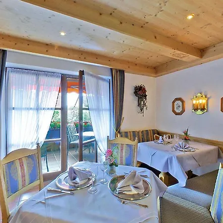 Alpina Hotel