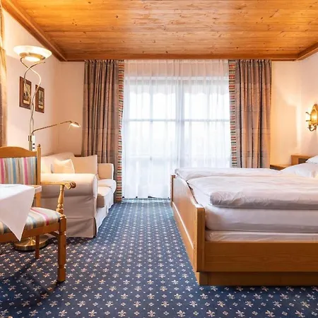 Alpina Hotel