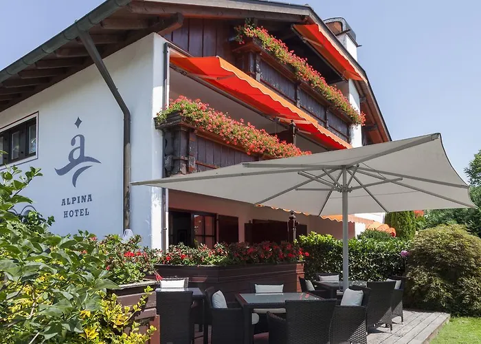 Alpina מלון 4*